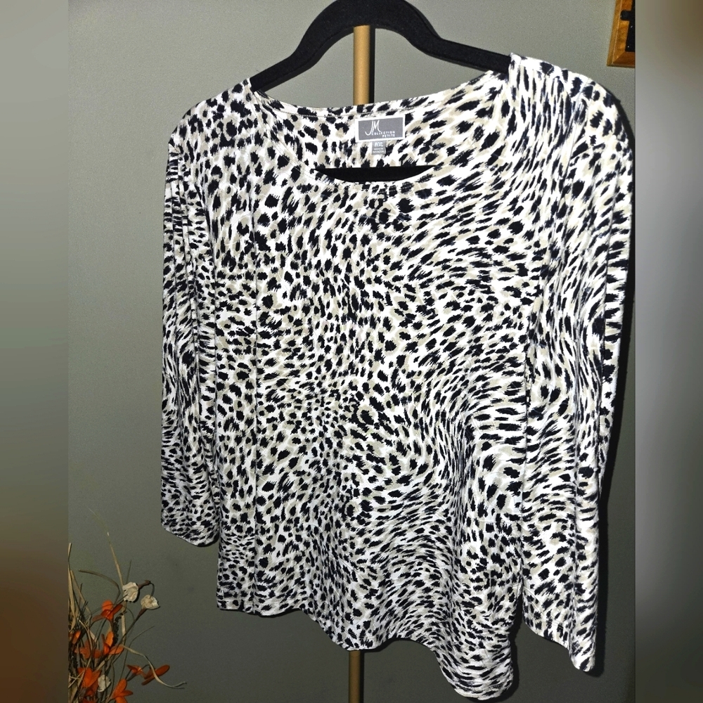 JM Collection Top Petite sz P/XL